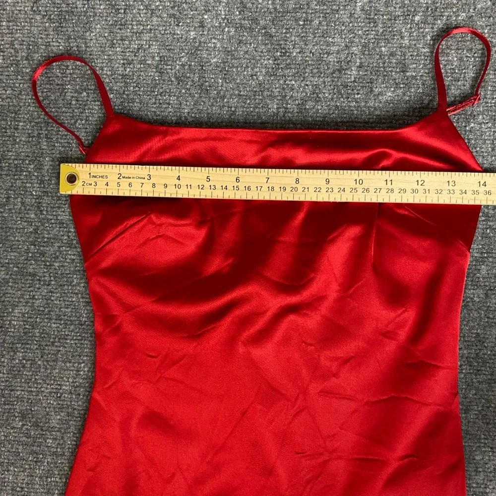 Ten by Babaton Aritzia Dress Womens 0 Red Satin Mini Cocktail Party Romantic 90s